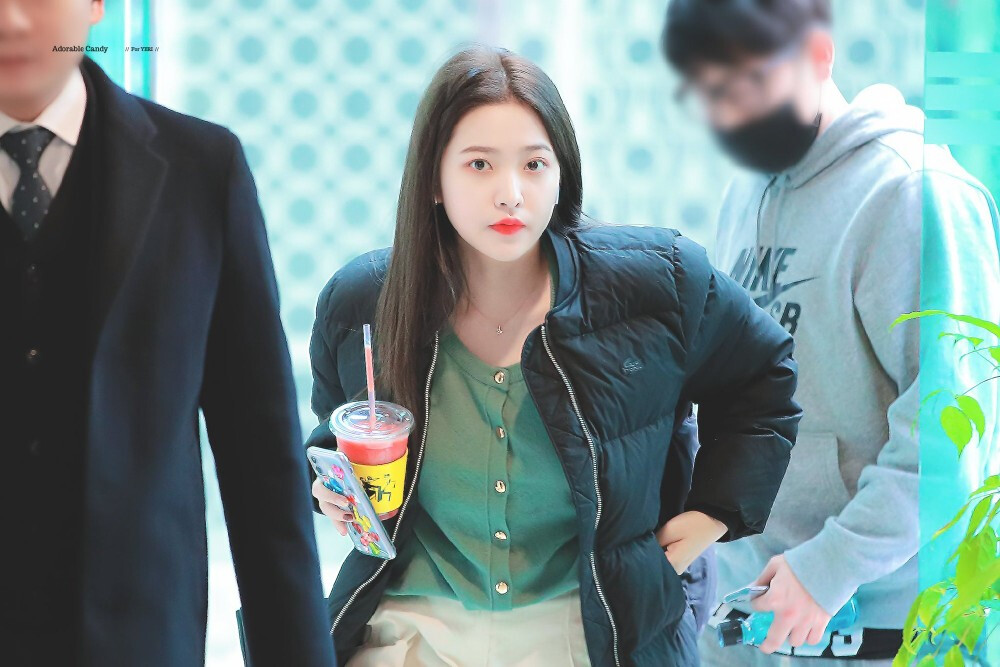 yeri
cr.adorablecandy81