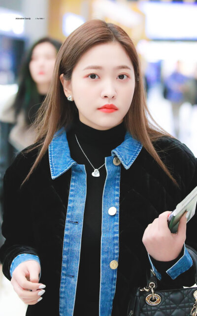 yeri
cr.adorablecandy81