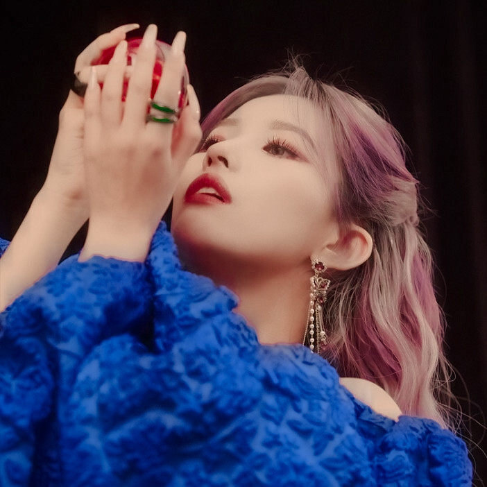 有只小狐狸今天当了寿星全昭妍