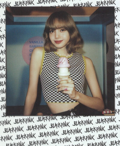 Lisa
cr.BPismylife_/FANSEROSIE211