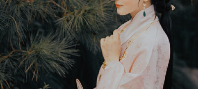 古风橙光素材。自裁自调。二转劳标明。收藏点赞抱走。侵权删。