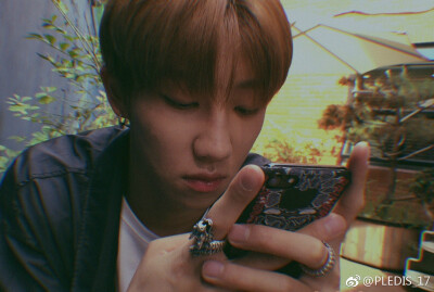 徐明浩（THE8）
❣️ⓈⒺⓋⒺⓃⓉⒺⒺⓃ❣️