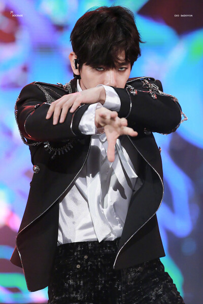 cr.IDOCRASE