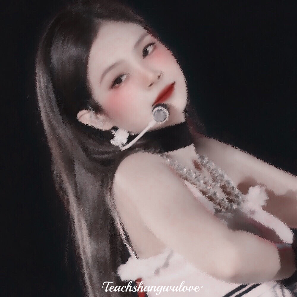  #/“双向奔赴，为你钟情，这一定很美好吧…”
jennie/沈念瑶