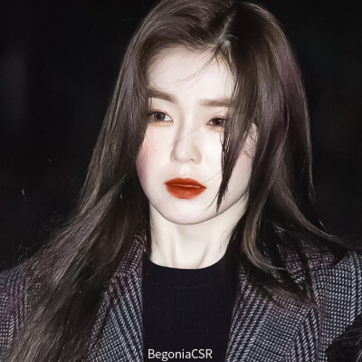 ：Irene
“海葵和寄居蟹的陪伴不是为了相爱么,为什么最后却各自生活。”
原©®always0329
二传标明池肆染