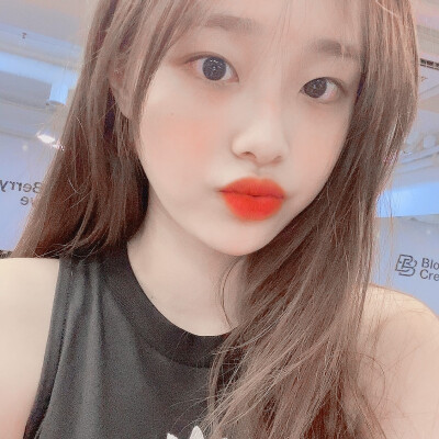 金智雨Chuu