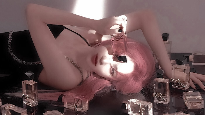 ▸Lost in all of my confusion，I cannot seem, to find the right road.