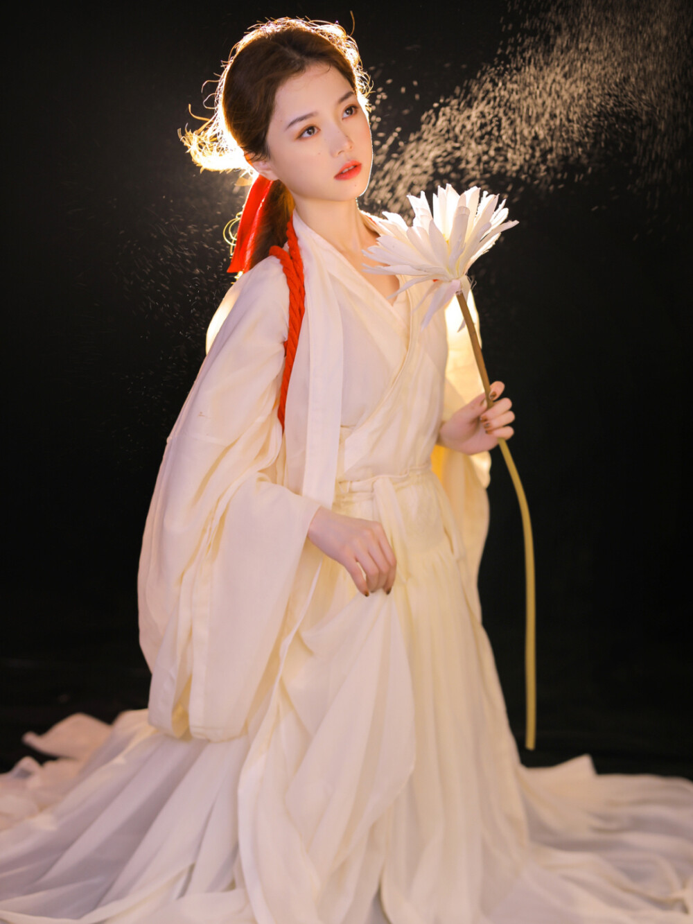 -神明少女『星河』
摄影：@梦象
模特：@小野智恩-