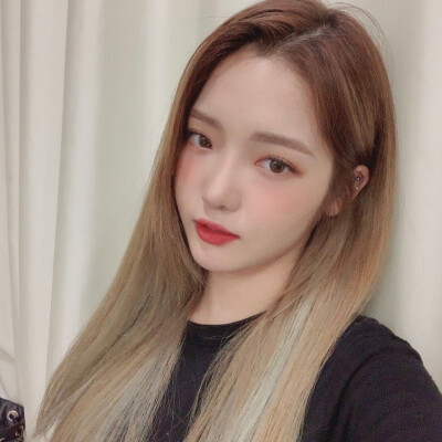 “时间会融化掉所有的尖锐。”
formis_9 卢知宣
