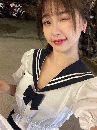 虞书欣
高清无水印虞书欣照片
图源于VB侵权删