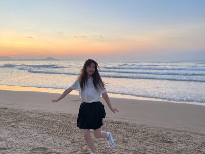 虞书欣
高清无水印虞书欣照片
图源VB侵权删