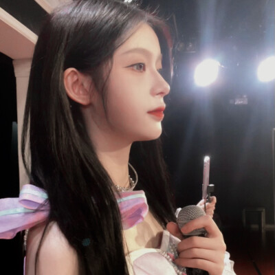 ©®林乐颜