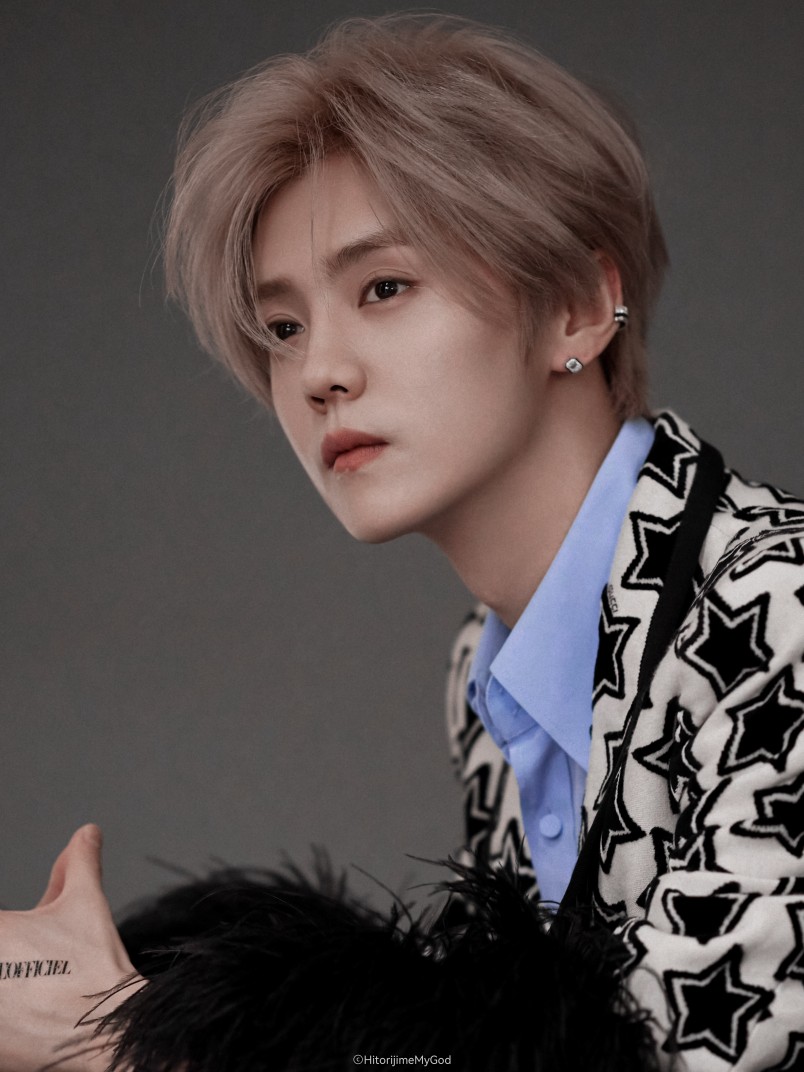 鹿晗/苏拾殷. 九宫格.