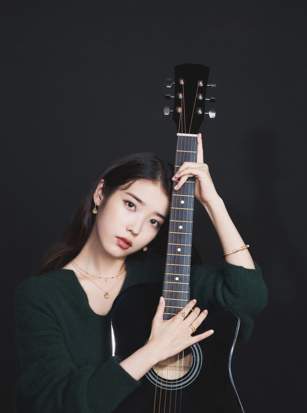 IU 李知恩 