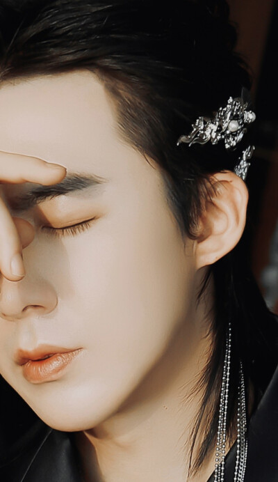 刘宇宁
帅到我了