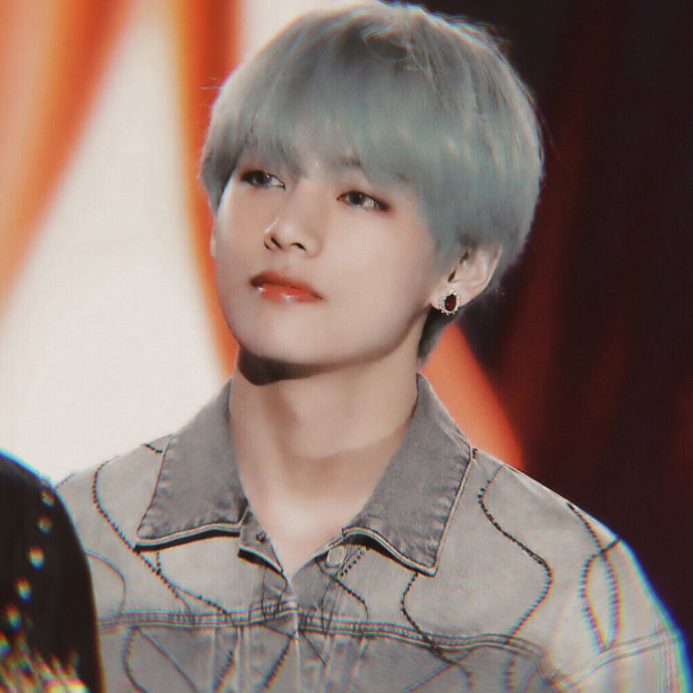 金泰亨
cr.TAETAELAND