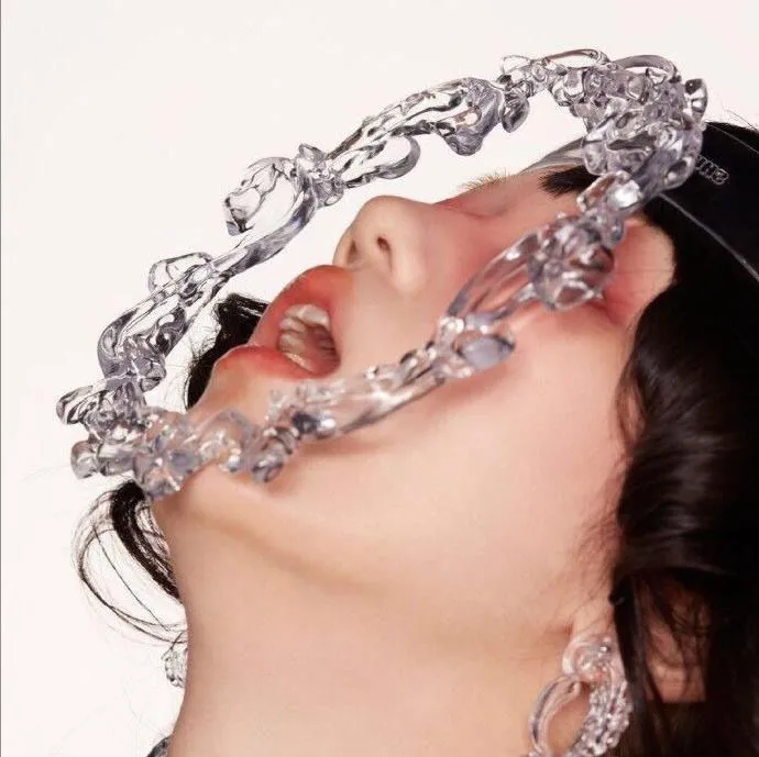 女头
二传@安额额额子