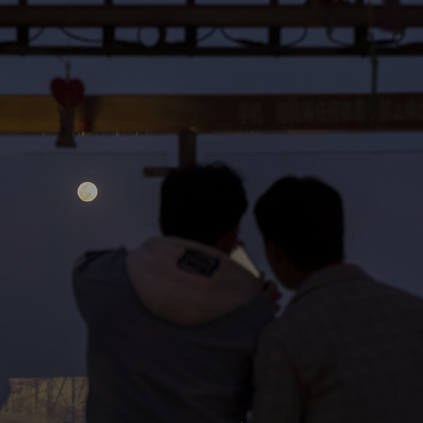 月亮丨暗色系背景图