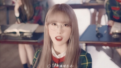 李LUDA调色橙光素材
抱图点赞/留言
禁二改，二传备注『dt白玫瑰』