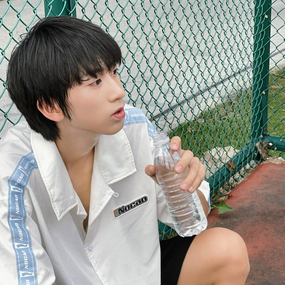 池忆可二改 改了d爆我！！