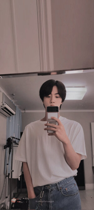 防弹少年团BTS金硕珍壁纸♡