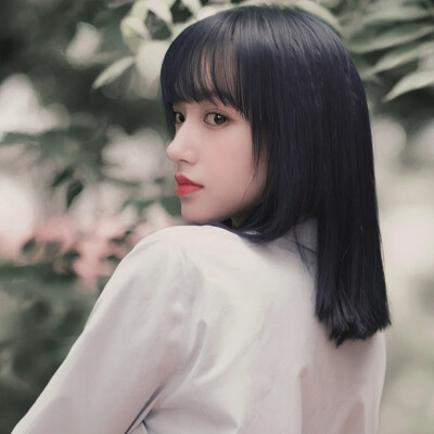 「我们都是平凡且不平庸的小小星球」