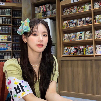 先輩は一緒に漫画を読みますか？