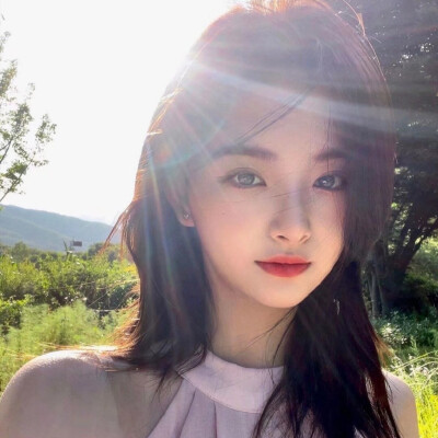 .“或许，我们都应该学会接受，喜欢的人不一定喜欢自己吧”