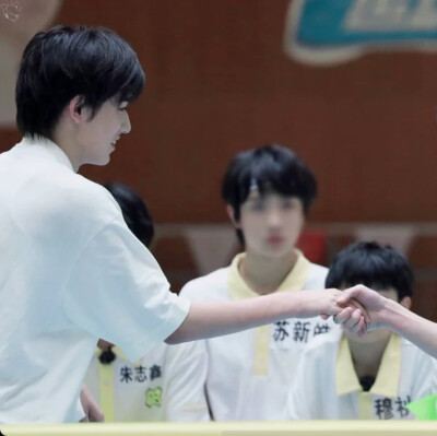 
^鑫轩 鑫照不轩的大小漂亮