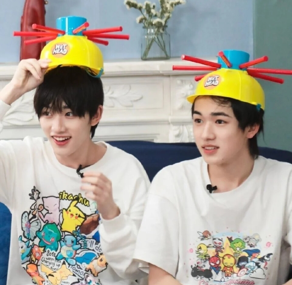 ^鑫轩 鑫照不轩的大小漂亮