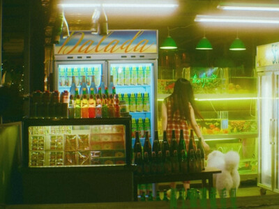 《我不记得名字是世界瞒着我最大的事情》
杂物 朋友圈背景图