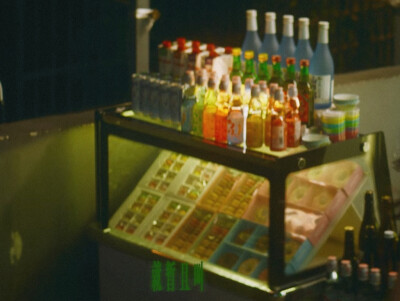 《我不记得名字是世界瞒着我最大的事情》
杂物 朋友圈背景图