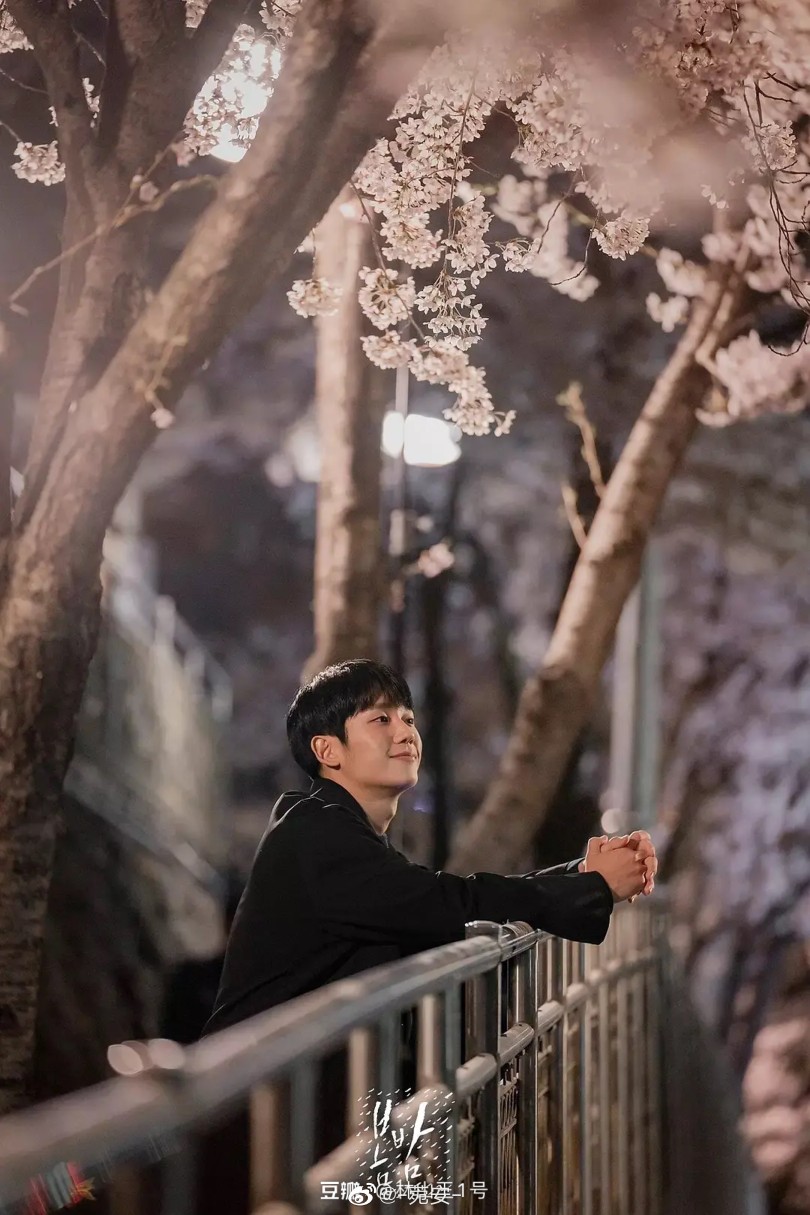 《春夜》 既复杂又现实,却非常好看的电视剧 主演:丁海寅