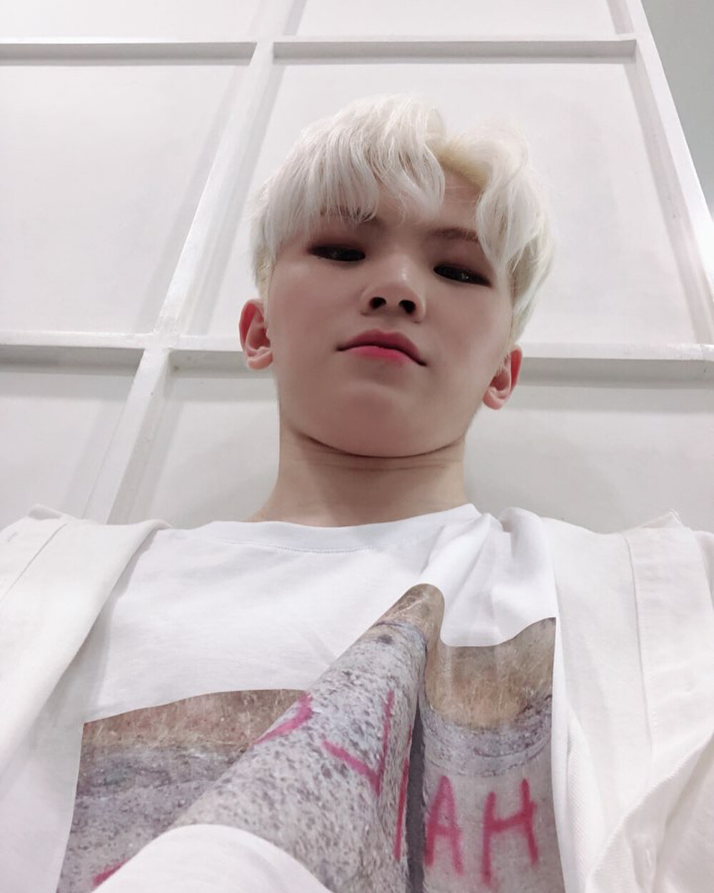 李知勋（WOOZI）
❣️ⓈⒺⓋⒺⓃⓉⒺⒺⓃ❣️