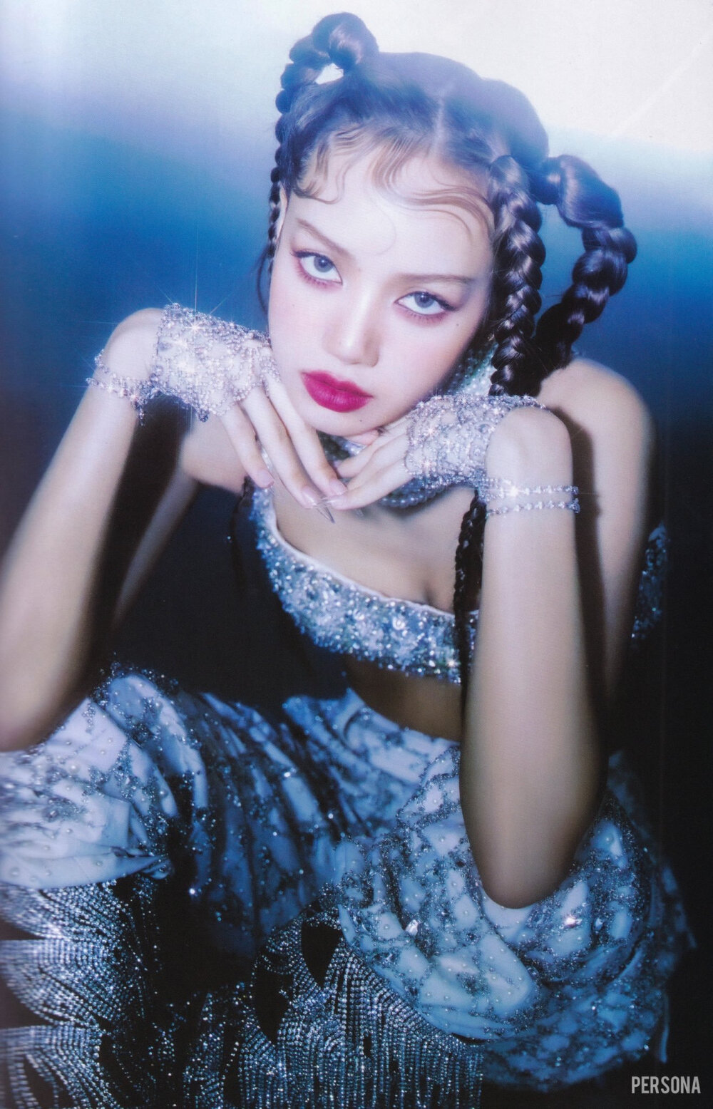 (｡･ω･｡)ﾉ♡
Lisa solo专辑
BALCKPINK