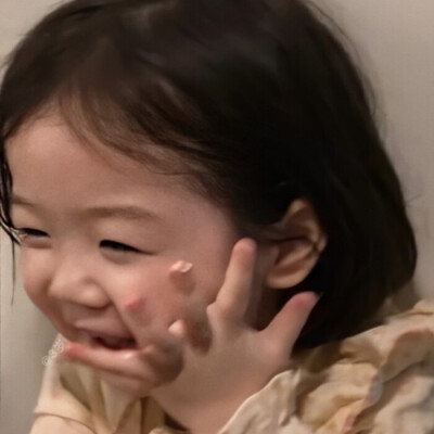 “你遇见的人越多 就会越明白更想回到谁身边” ​​​
