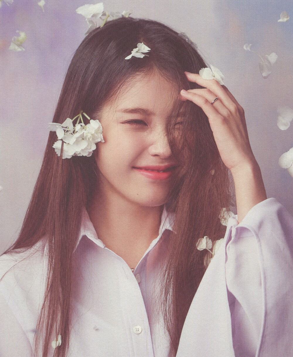 IU