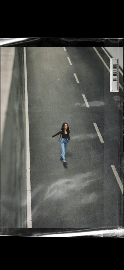 欧阳娜娜明星街拍壁纸 ​​​—dt失恋女主角谩