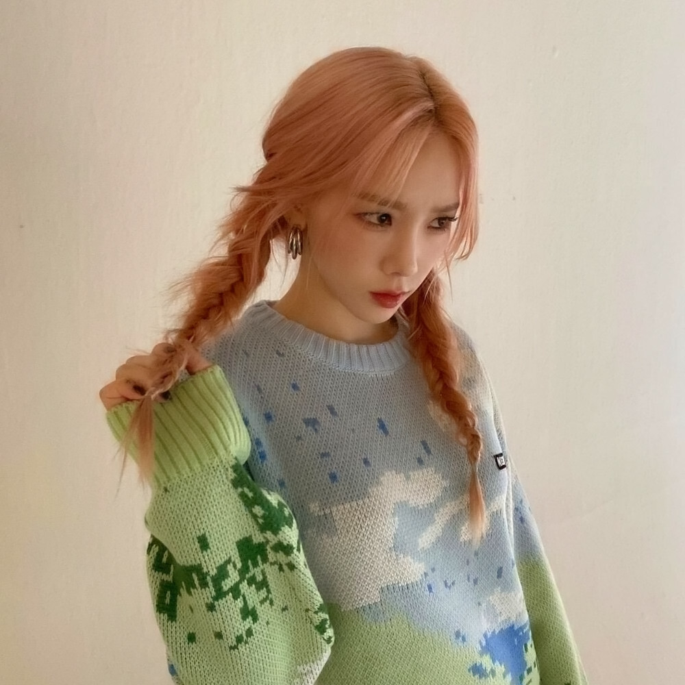 朴秀荣/金艺琳/金泰妍