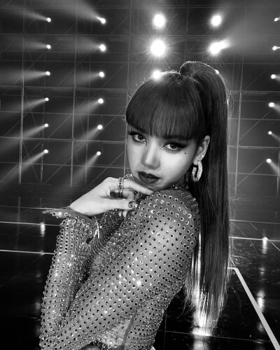 Lalisa 舞臺