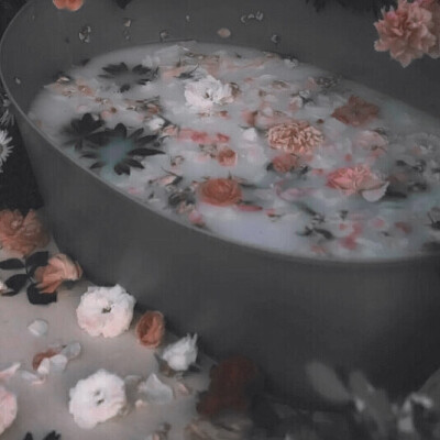 裴珠泫/沈舒桃
◎「別執迷不悟」
全員惡人