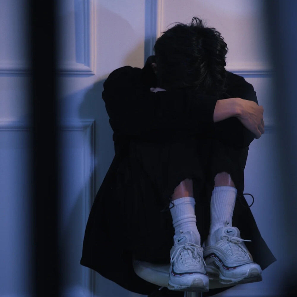 优质男头~
来源：晋哲许