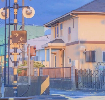 “日落尤是温柔.人间皆是浪漫.”