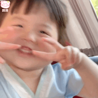 萌娃丸子妹表情包动图
可爱的表情包