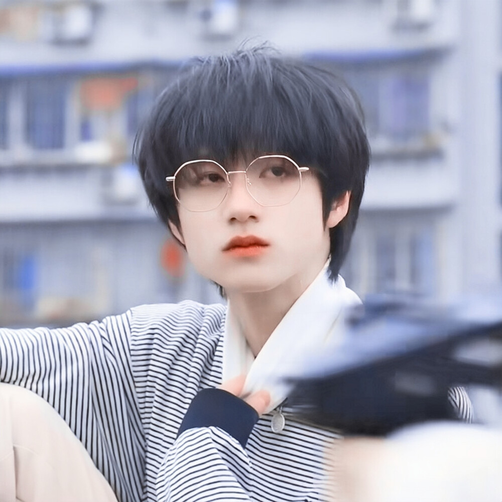 朱志鑫 原截于鯨