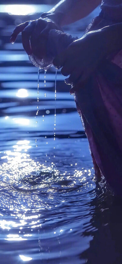 要珍惜的有很多，你在其中，名列前茅。 ​​​