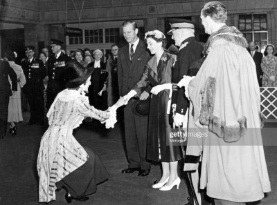 1955年份伊丽莎白二世女王和爱丁堡公爵菲利普亲王 ​​​