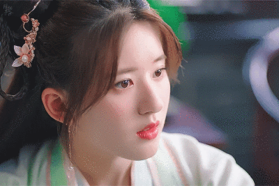 《国子监来了个女弟子》
——桑祁
cr:月相于舟