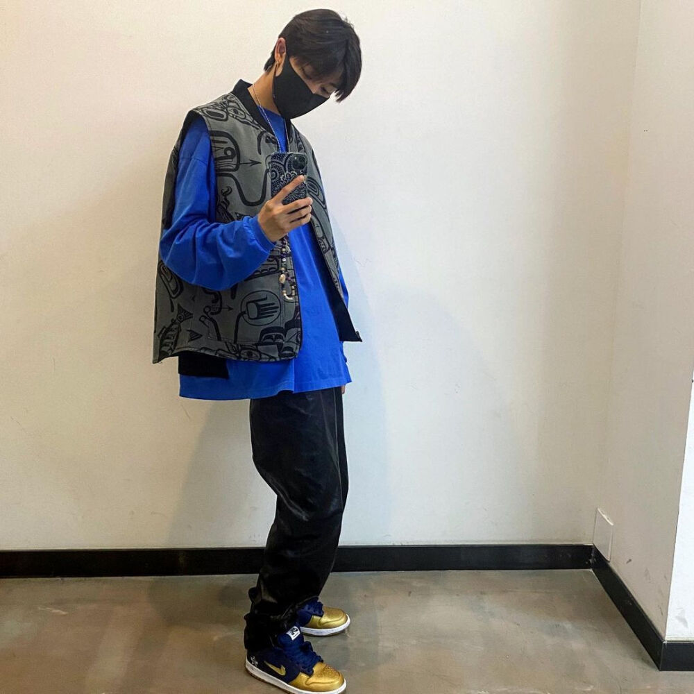 徐明浩（THE8）
❣️ⓈⒺⓋⒺⓃⓉⒺⒺⓃ❣️