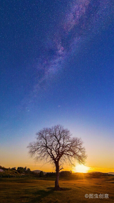 背景
天空